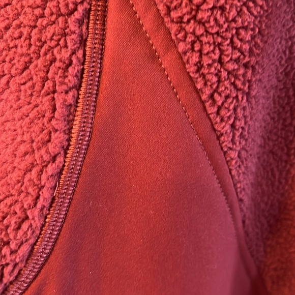 Cuts Sherpa half zip NWT - Picture 9 of 13